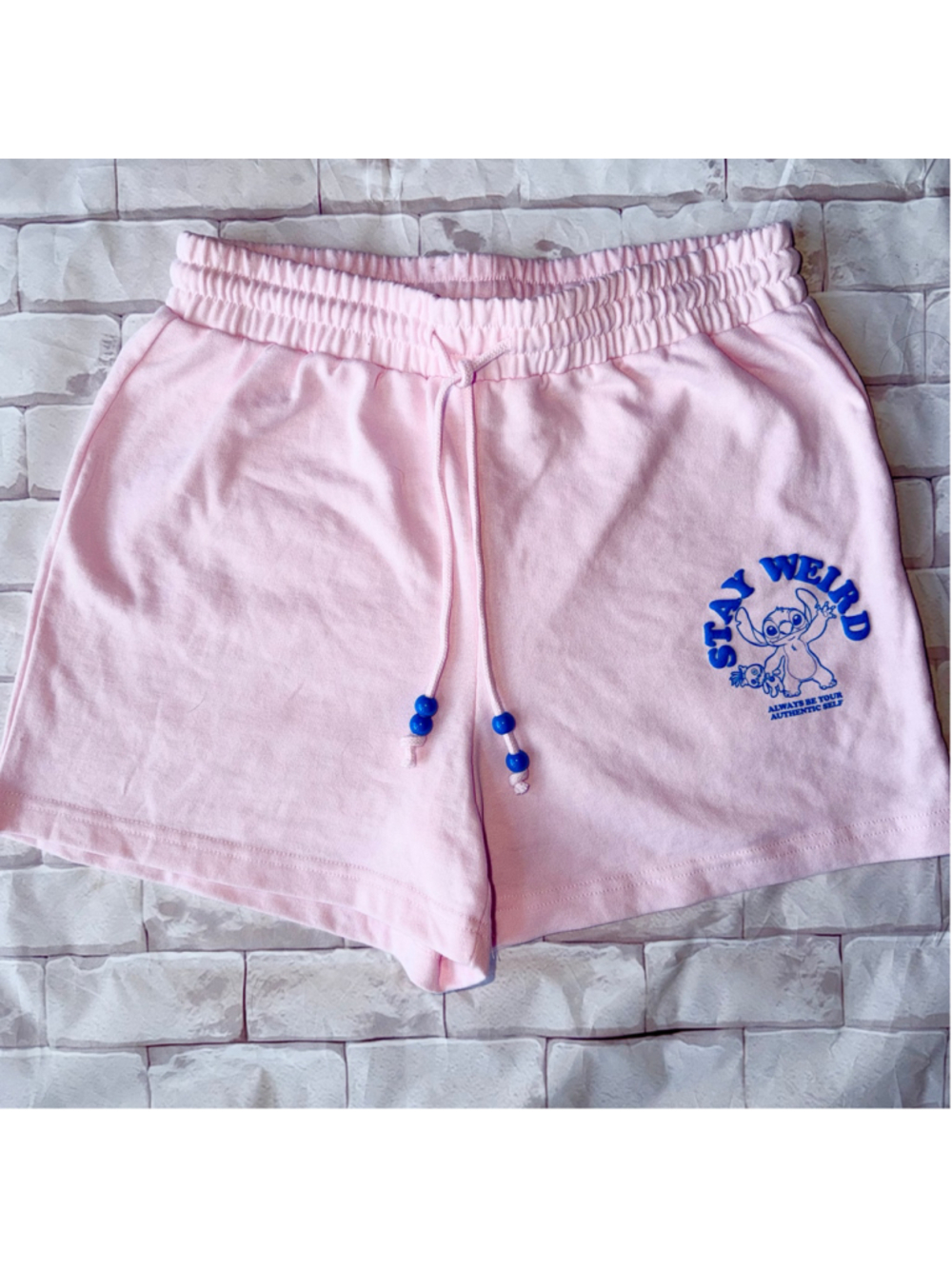 NWOT Women's Medium (8/10) Disney Lilo & Stitch Pink Elastic Pull On Shorts